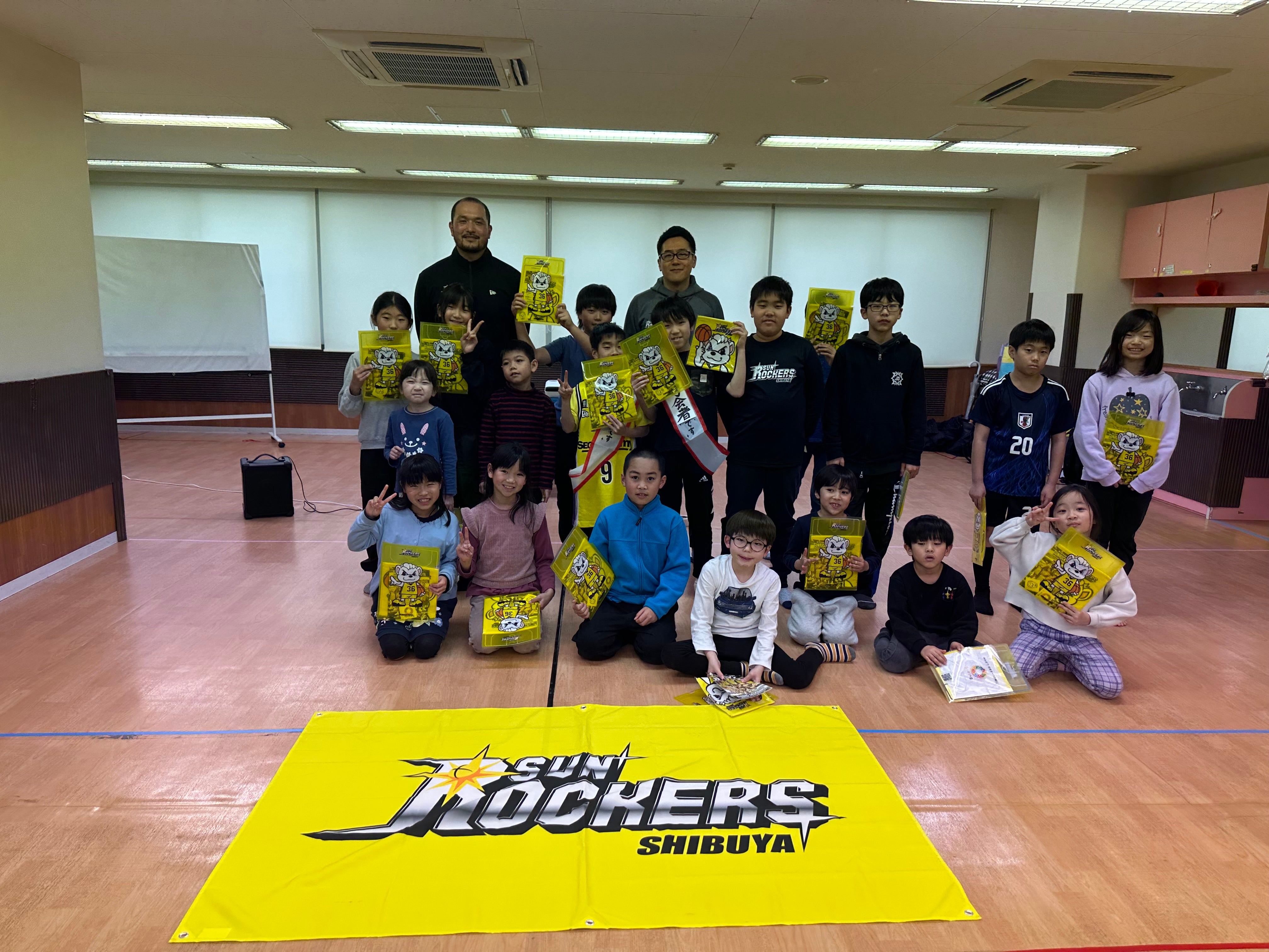 【プログラムレポート】二番町こどもクラブにて師玉 祐一アシスタントストレングス＆コンディショニングコーチ、山田将樹ユースディレクターによる職業講話を実施いたしました！