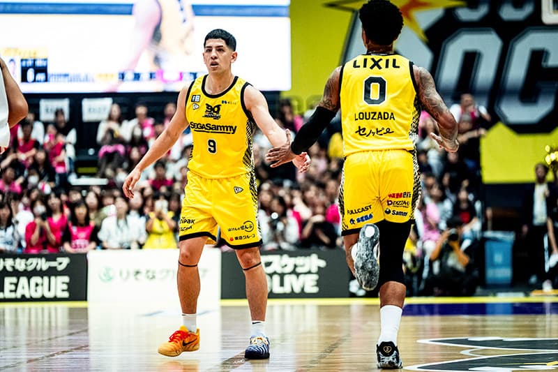 ユニフォームロゴ掲出